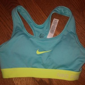 Nike sports bra